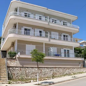 Isabela , Sarandë Albanien